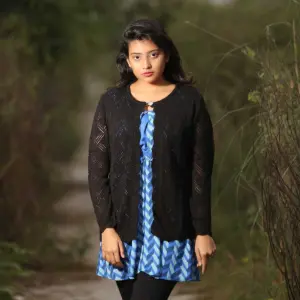 Women’s Stylish Black Knit Cardigan