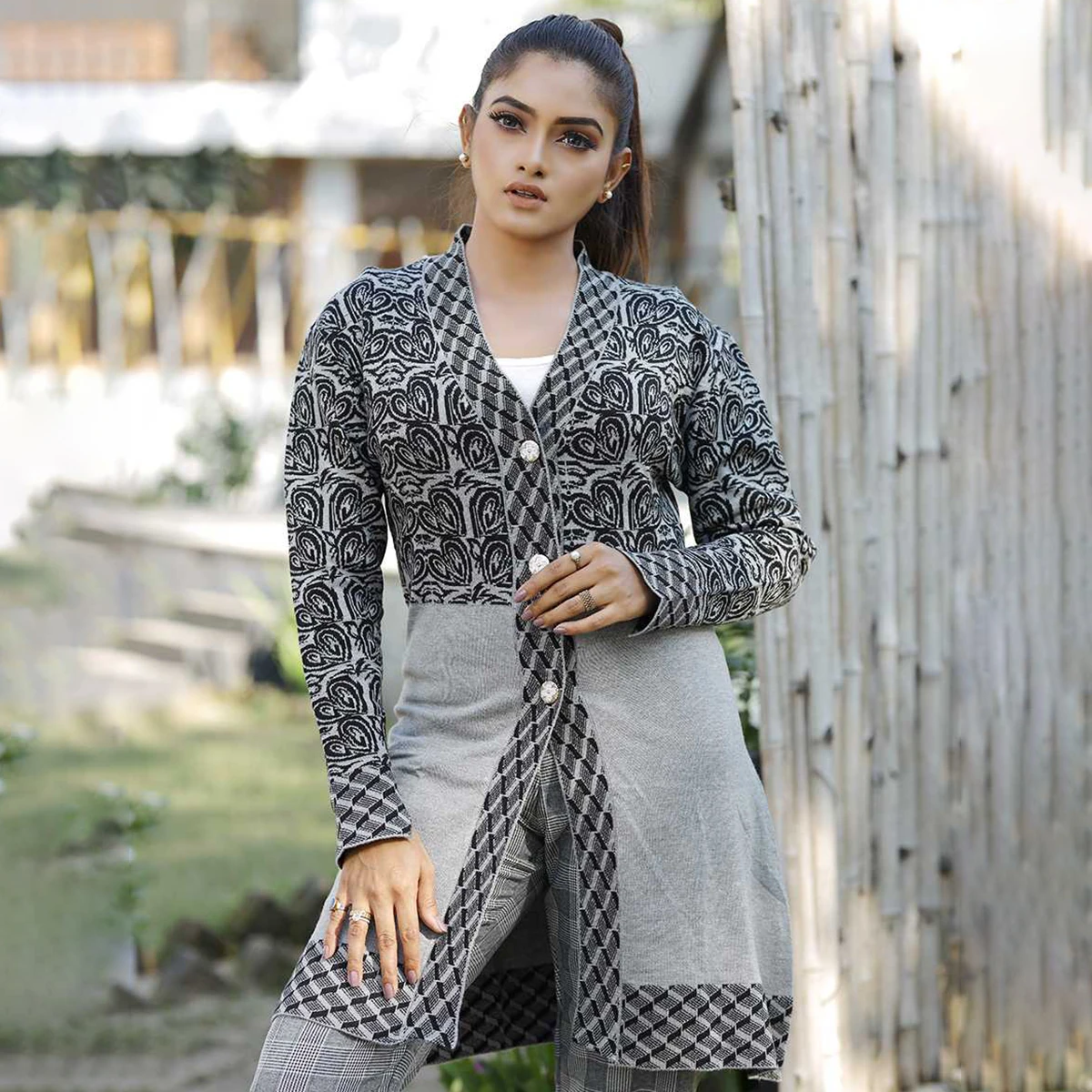Women’s Stylish Grey Printed Knit Cardigan
