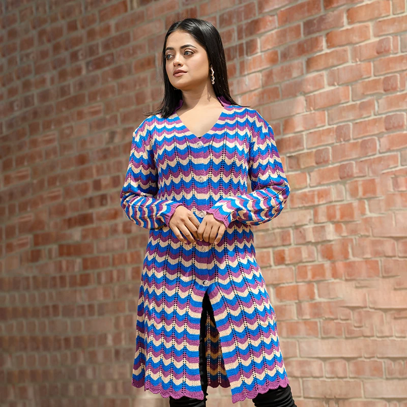 Color Wave Long Knit Cardigan - Image 2