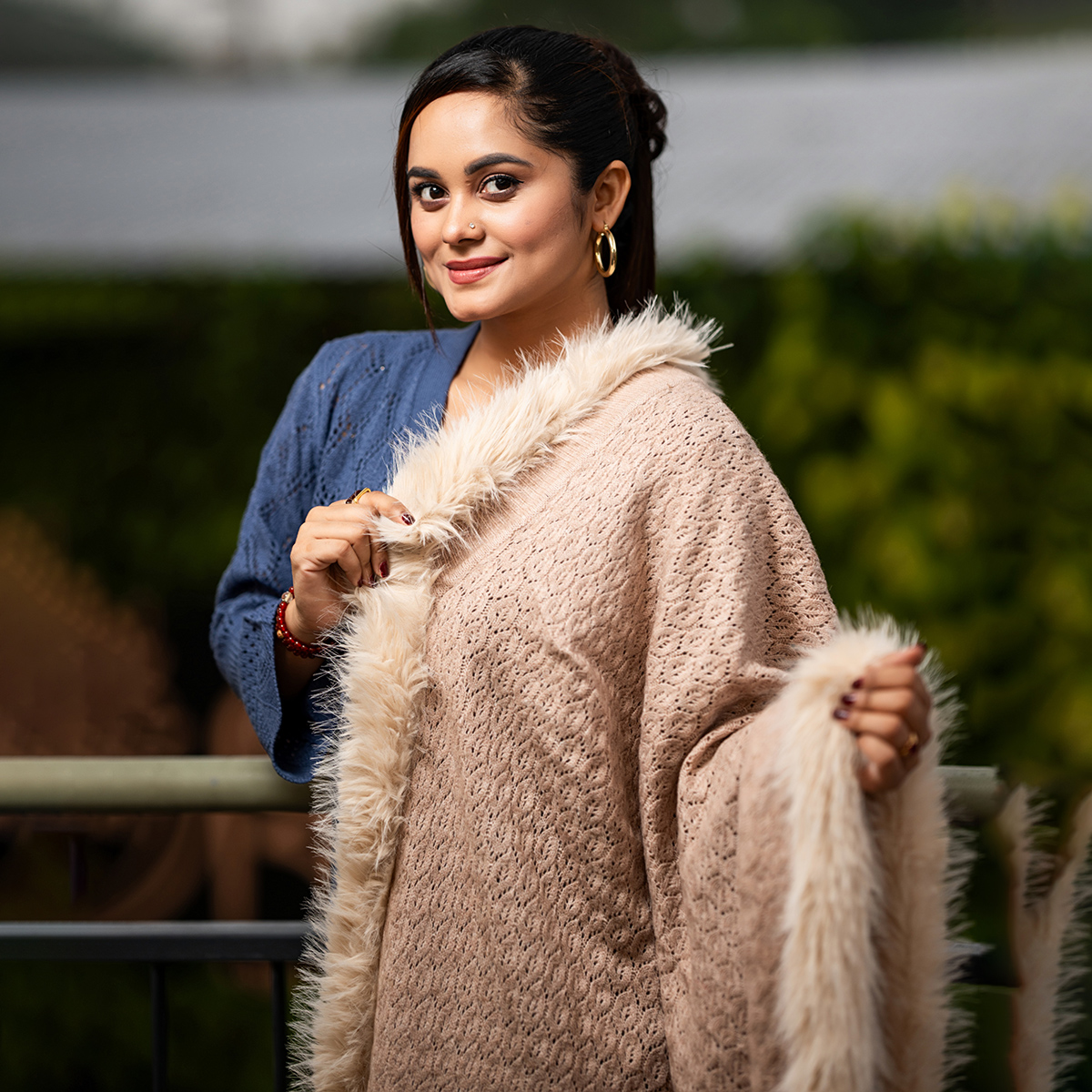 Luxury Beige Fur-Lined Knit Shawl for Women - Image 6